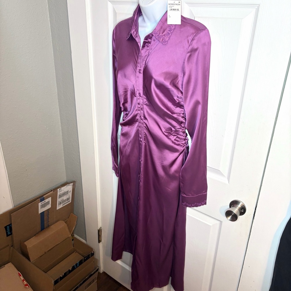 Jacque the Label Sylvie Satin Button Midi Shirt Dress Ruched Purple Plum M NWT - Picture 6 of 9
